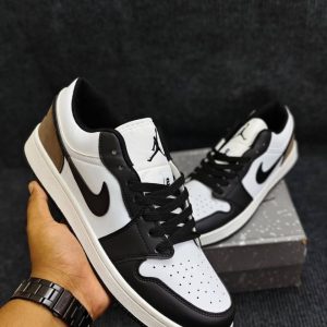 Jordan 1 low black Panda chocolate